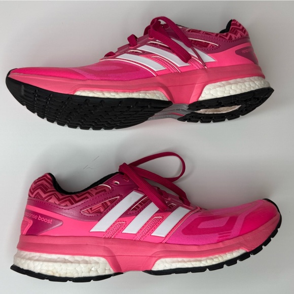 adidas Performance Women's Response Boost Techfit Running Shoe - Picture 14 of 16